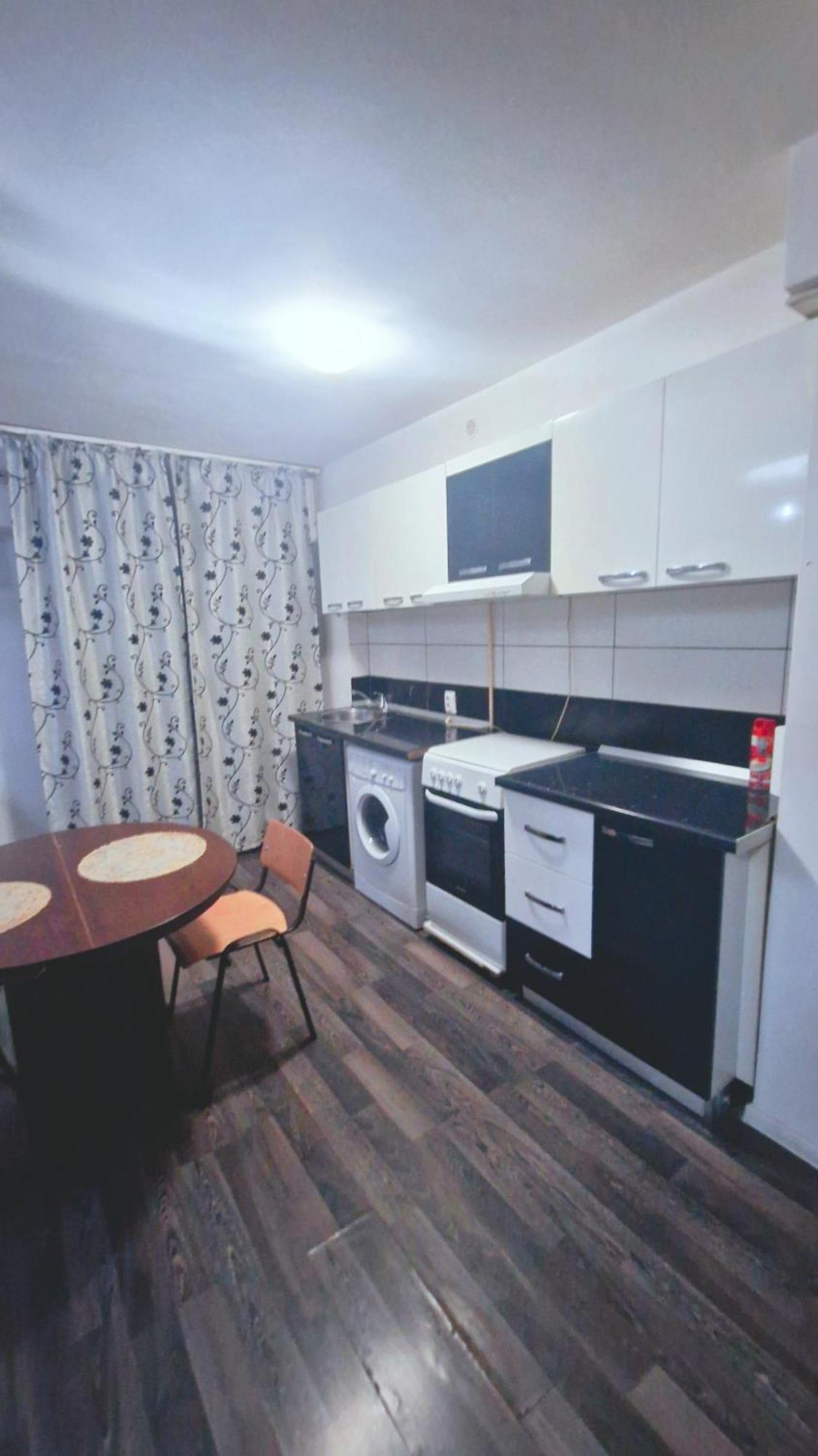 Apartament Vintage Galaţi Exteriör bild
